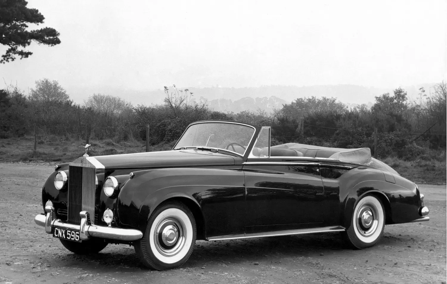 Rolls-Royce Silver Cloud Drophead Coupé (1955–66)