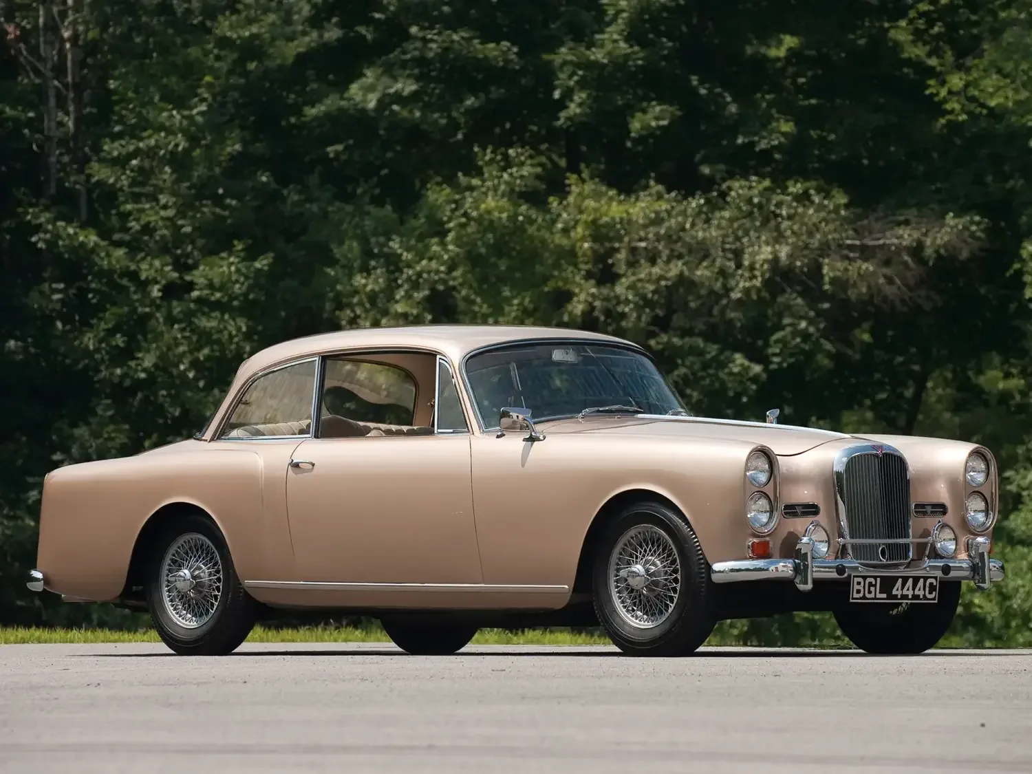 Alvis TE21 Saloon