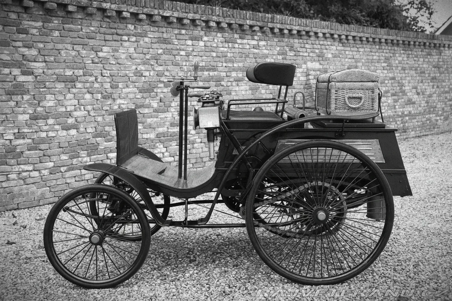 The Great British Motor Car Identity Crisis