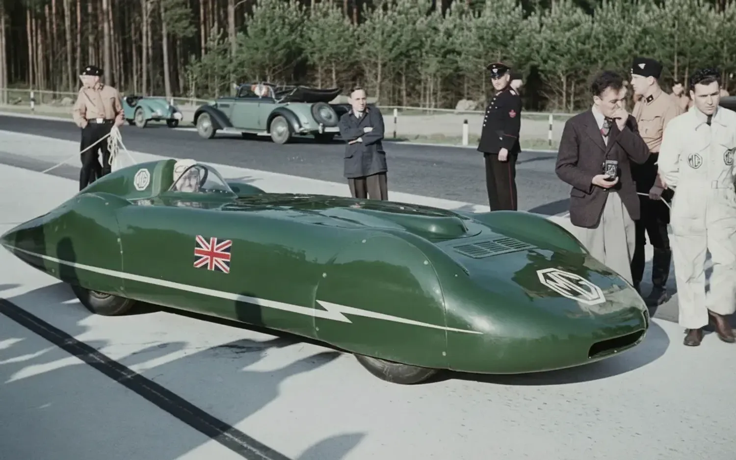 Major Goldie Gardner in MG EX135 at Dessau, Germany in 1939